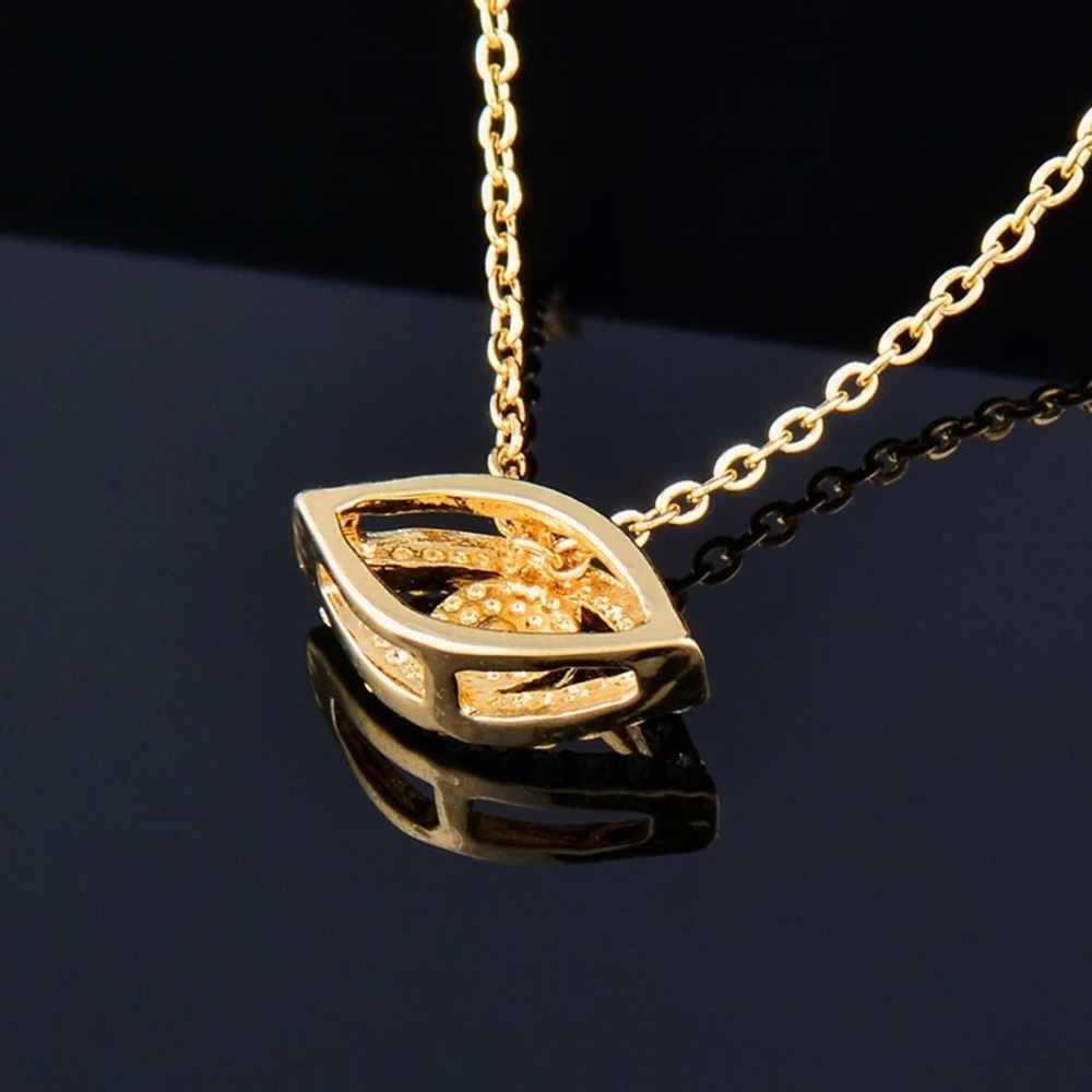 Necklace - Picture 3 of 4